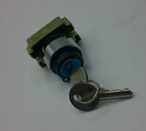 3 POS KEYSWITCH REMOVE ALL