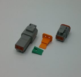2-way connector for chassis lights