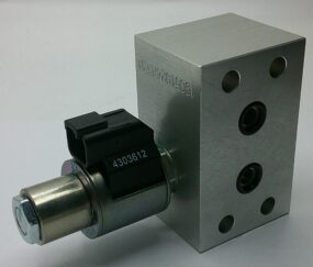 Outrigger Cylinder Valve Assy = (4120704687)