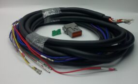 Scissor cable with socket