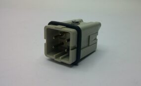 CONNECTOR PM 4 + 1 WAY 230V / 110V (X 29)