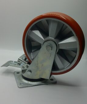 Braked swivel castor